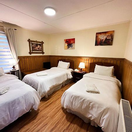 Hostal Cordillera プンタアレナス エクステリア 写真