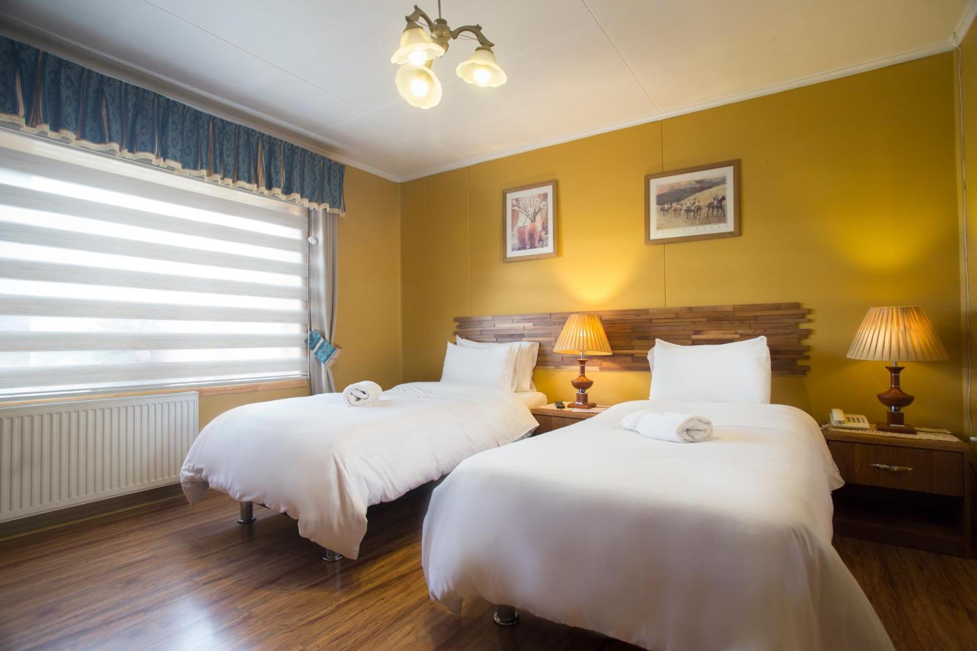 Hostal Cordillera プンタアレナス エクステリア 写真