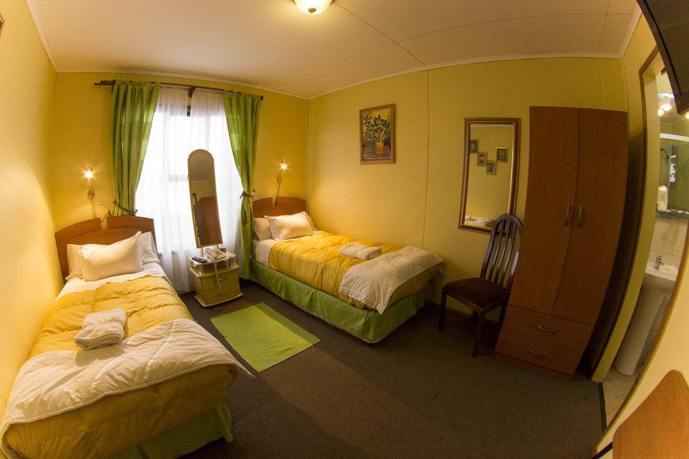 Hostal Cordillera プンタアレナス エクステリア 写真