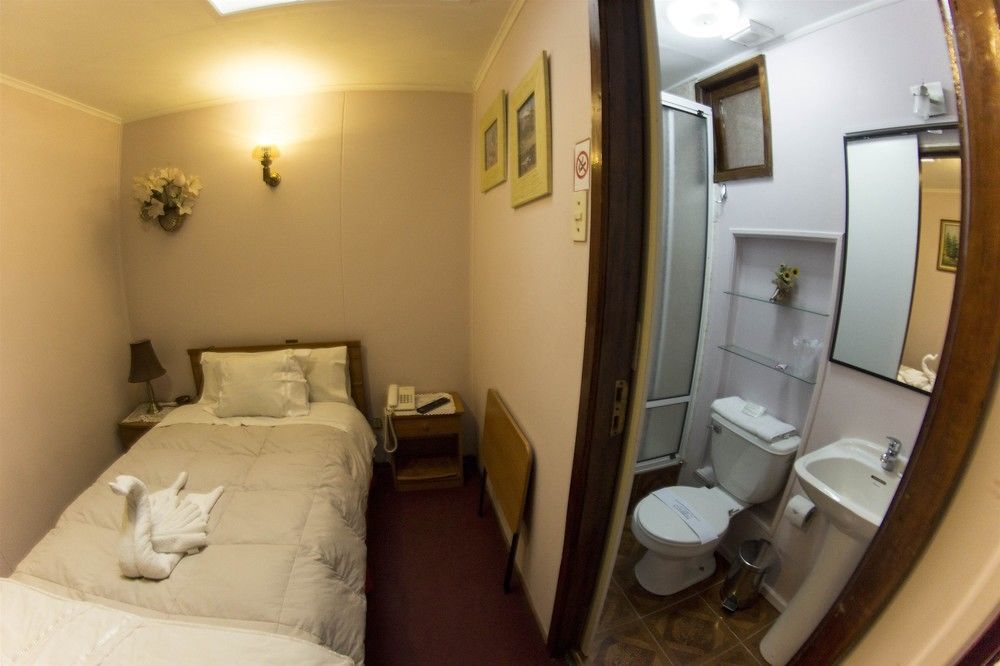 Hostal Cordillera プンタアレナス エクステリア 写真
